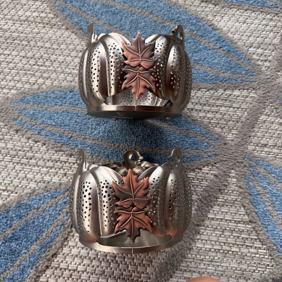 Bath & Body Works Autumn Harvest Pierced Pumpkin Leaves Candle Holder Set of 2 - Picture 5 of 6